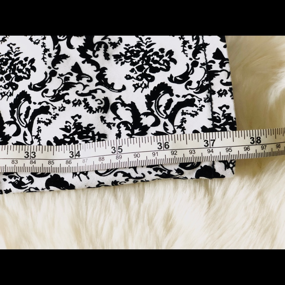 Pants - Picture 4 of 5